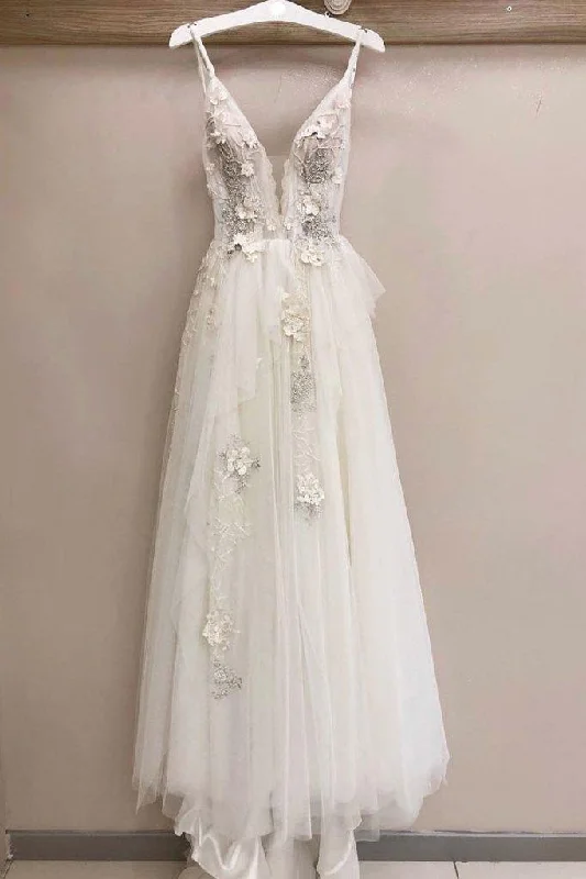 Long A-line Tulle V Neck Lace Applique Wedding Dress