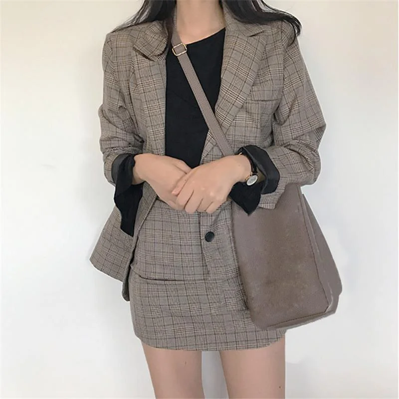 Selling 2023 Retro lattice stripes long suit jacket half skirt suit ladies  casual suit + skirt two piece set  A